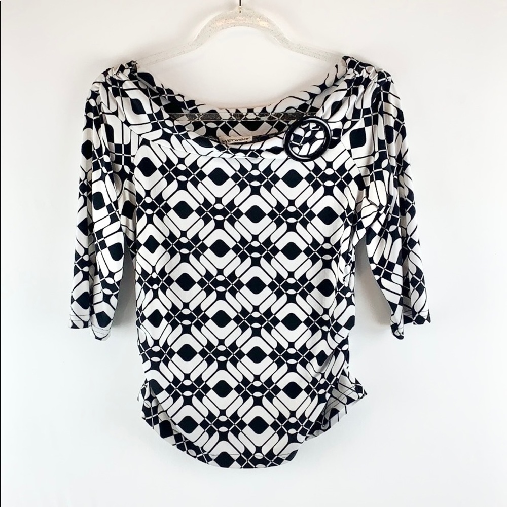 BYERWEAR | Black & White Abstract Print Blouse Top